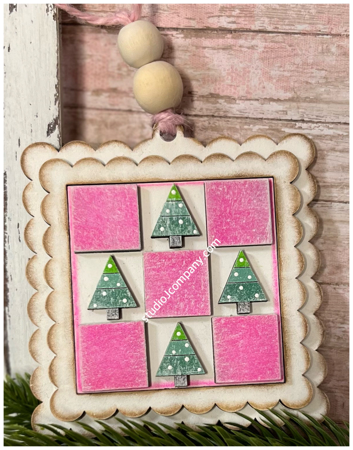 Square Scalloped Christmas quilt ornament checkerboard
