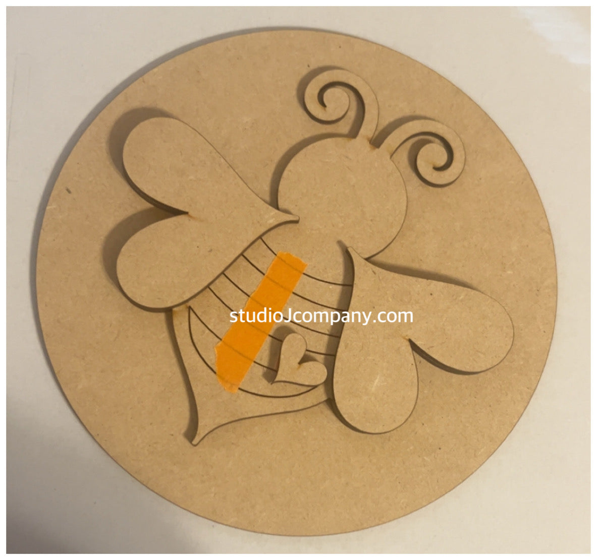 Bee Sign- Interchangeable 7.5” Round Sign (shown with plank sign sold separately)