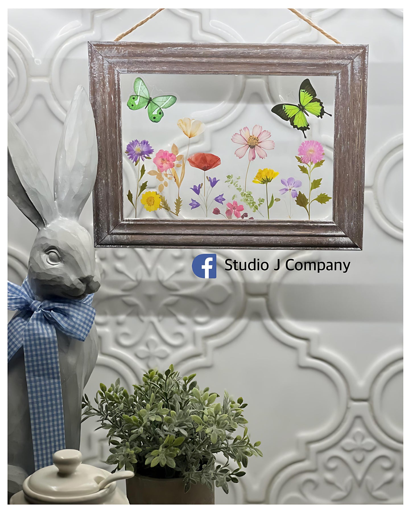 Monthly Membership - The Creative Studio by Studio J Company - Private Crafting Subscription Group