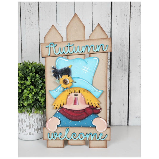 Picket Fence Scarecrow Leaner
