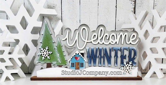 Welcome Winter Shelf Sitter