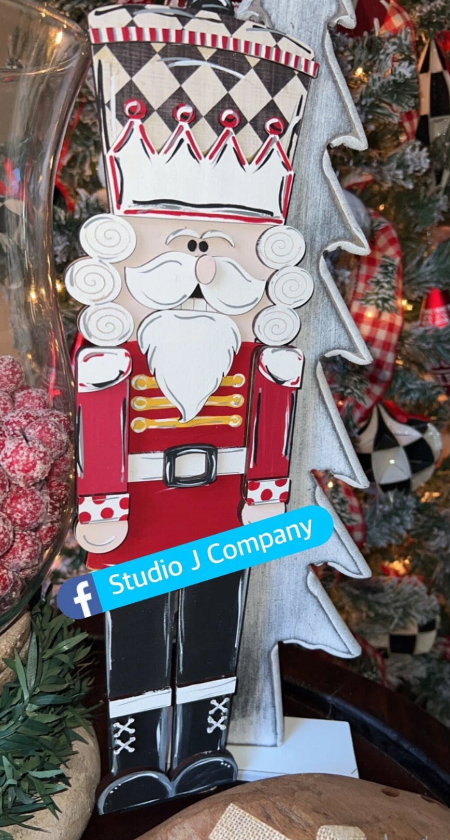 Nutcracker on Stand - DIY Craft Kit