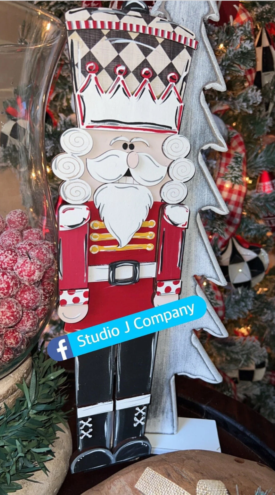 Nutcracker on Stand - DIY Craft Kit