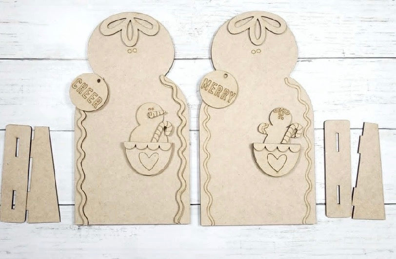 Gingerbread with Pocket Buddy - Shelf sitter