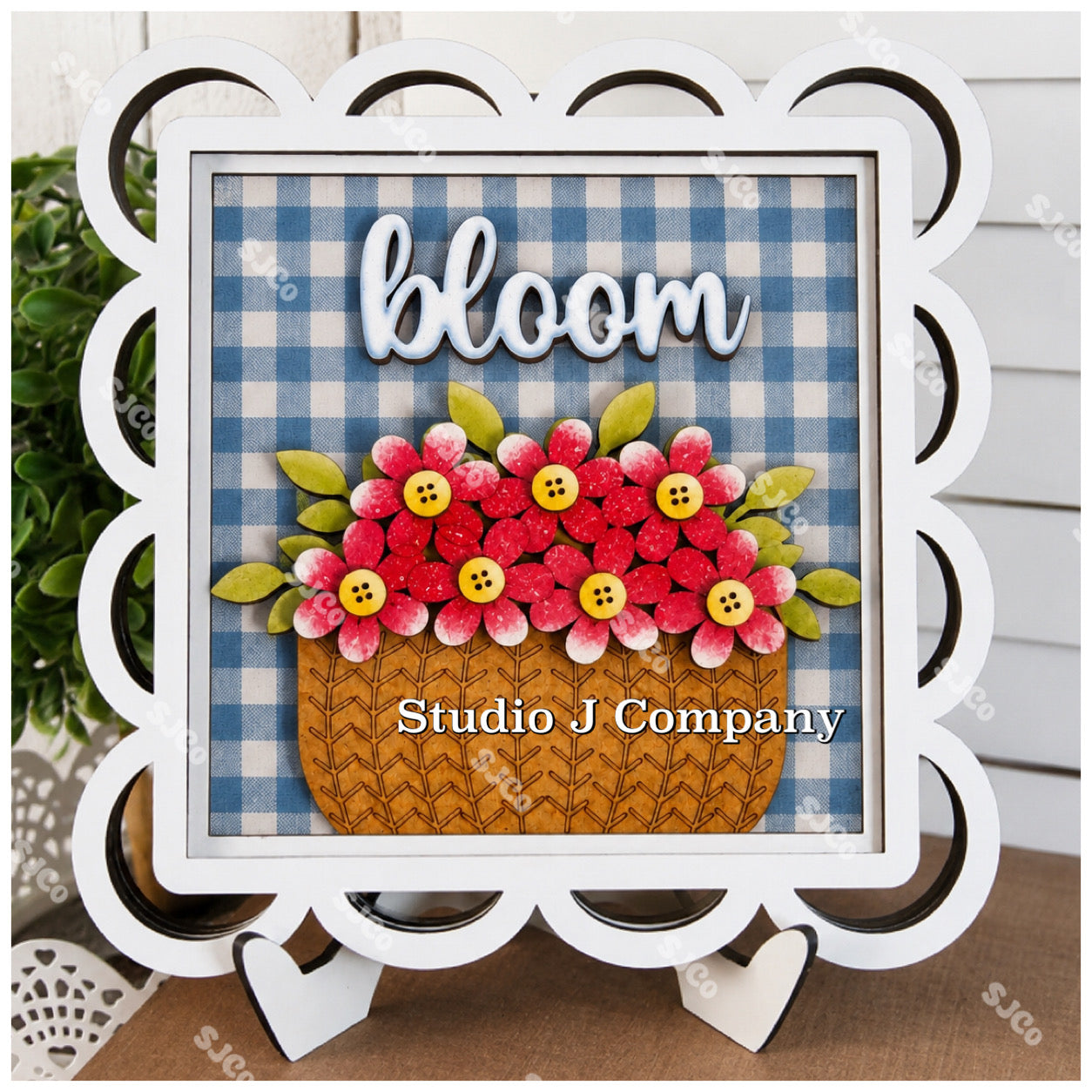 Interchangeable Scallop Lace Frame for 4.25” signs - inserts sold separately