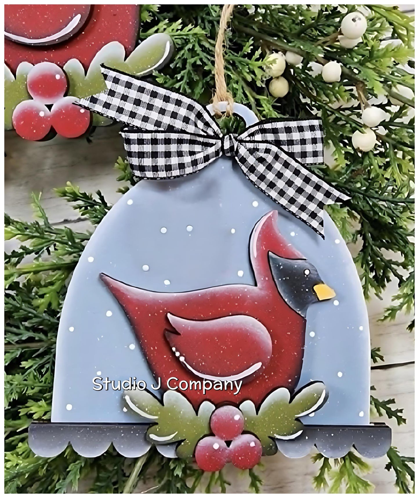 Countdown to Christmas Box - Cardinals Ornament Trio